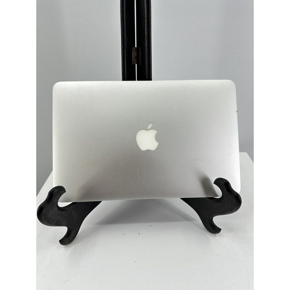 Macbook Air Model A1465 EMC 2558 -PARTS ONLY-(B-1)
